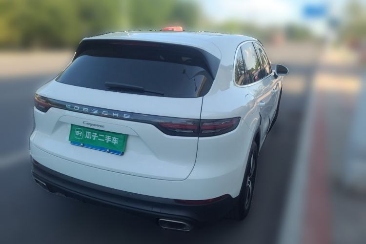 Used Porsche Cayenne 2018 Cayenne 3.0T Rear Right 45 Deg