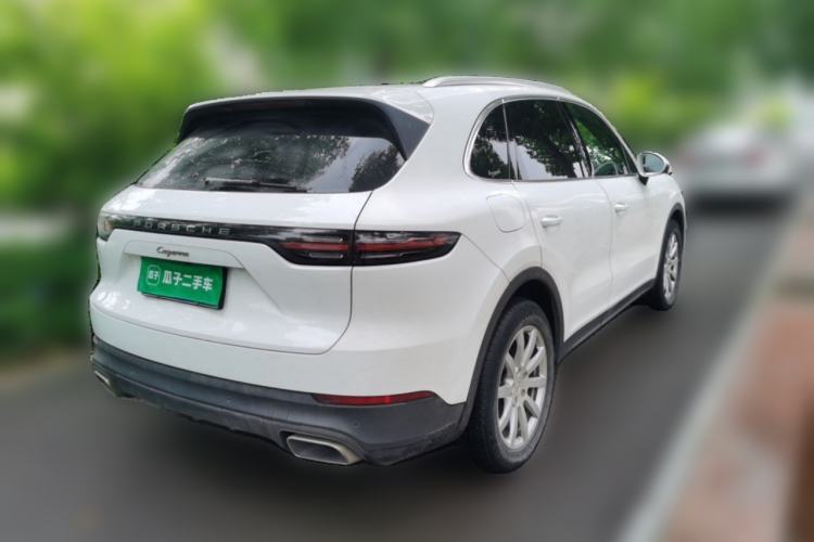 Used Porsche Cayenne 2018 Cayenne 3.0T Rear Right 45 Deg