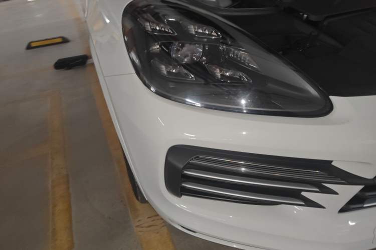 Used Porsche Cayenne 2018 Cayenne S 2.9T Right Front Headlight