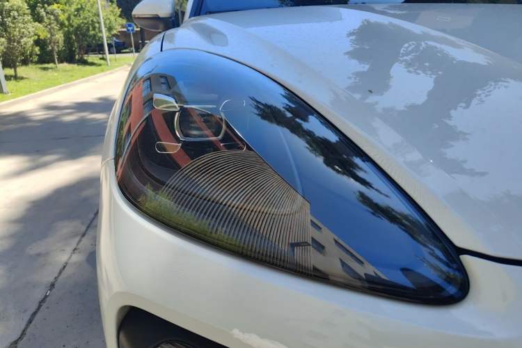 Used Porsche Cayenne 2018 Cayenne 3.0T Right Front Headlight