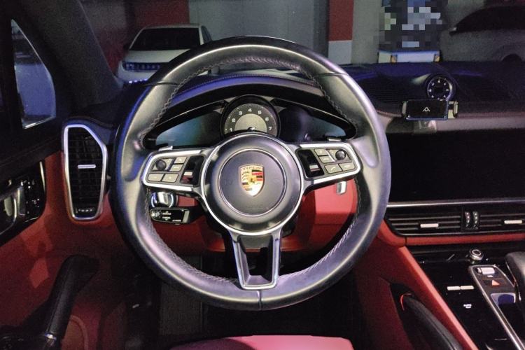 Used Porsche Cayenne 2018 Cayenne 3.0T Steering Wheel