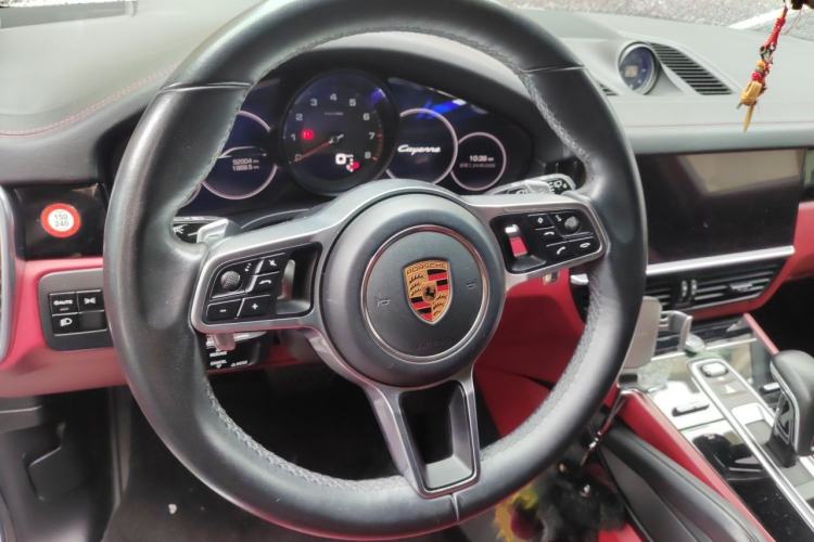 Used Porsche Cayenne 2018 Cayenne 3.0T Steering Wheel