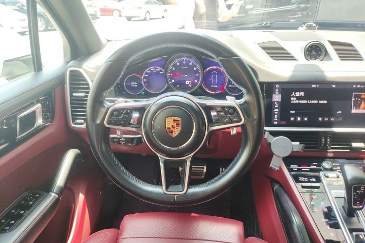 Used Porsche Cayenne 2018 Cayenne S 2.9T Steering Wheel