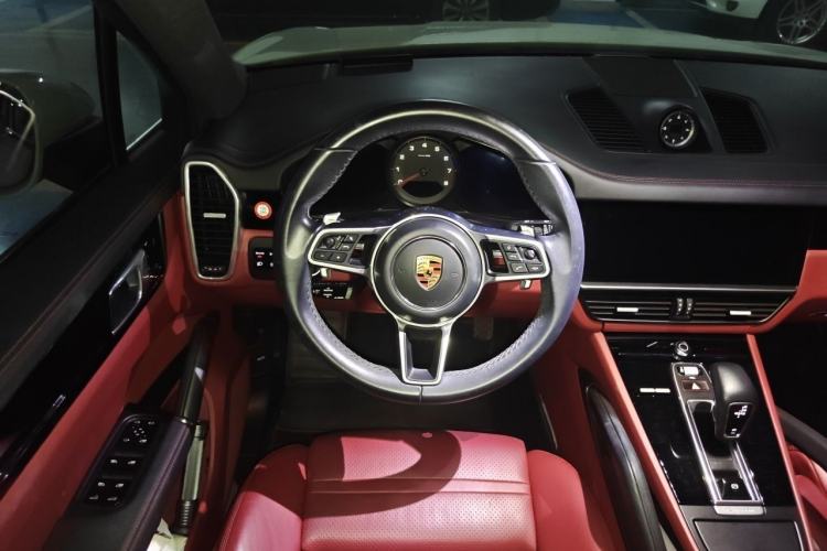 Used Porsche Cayenne 2018 Cayenne 3.0T Steering Wheel