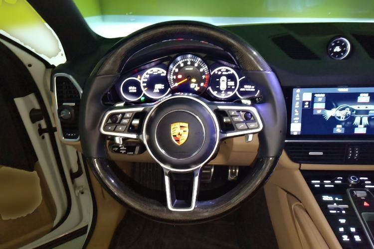 Used Porsche Cayenne 2018 Cayenne 3.0T Steering Wheel