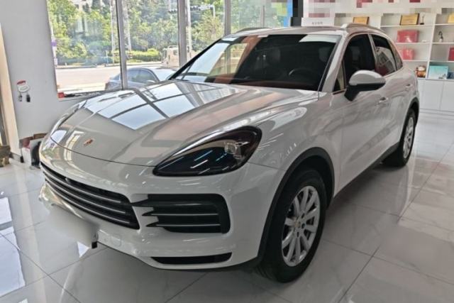 Porsche Cayenne 2018 Cayenne 3.0T مستعملة