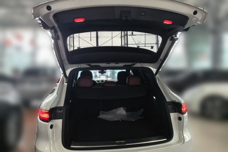 Used Porsche Cayenne 2018 Cayenne 3.0T Trunk
