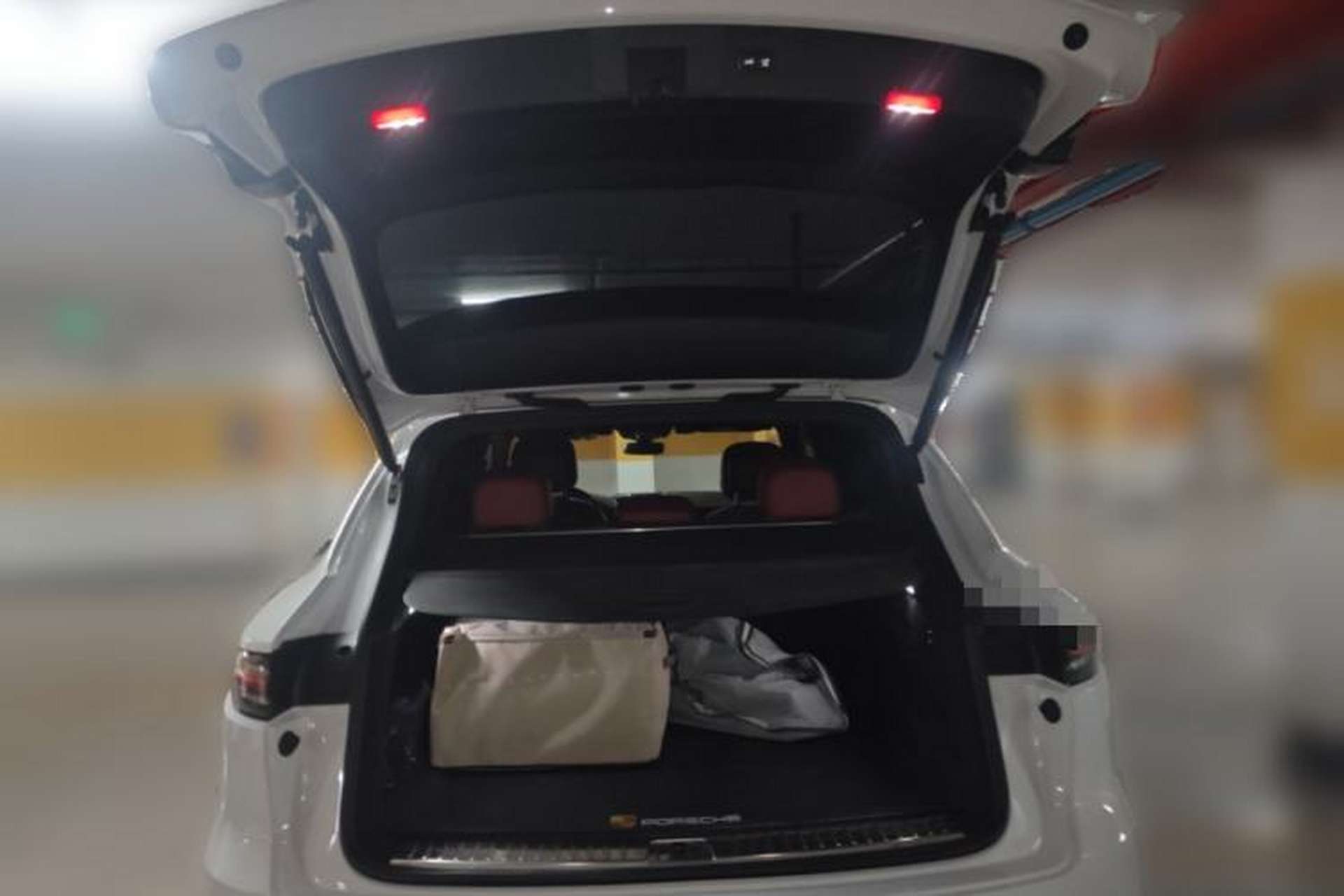 Used Porsche Cayenne 2018 Cayenne S 2.9T Trunk