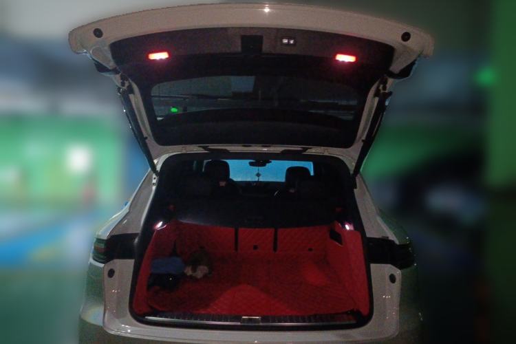 Used Porsche Cayenne 2018 Cayenne 3.0T Trunk