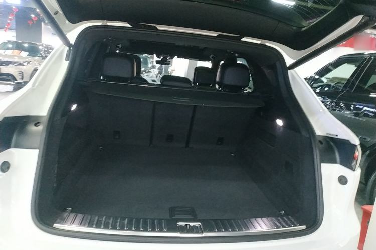 Used Porsche Cayenne 2018 Cayenne 3.0T Trunk