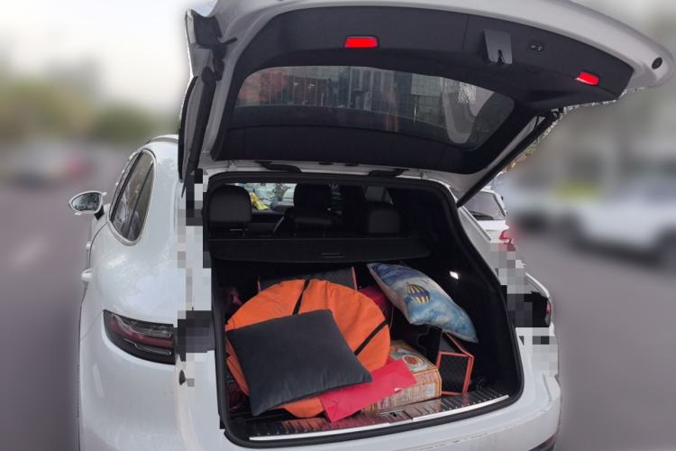 Used Porsche Cayenne 2018 Cayenne 3.0T Trunk