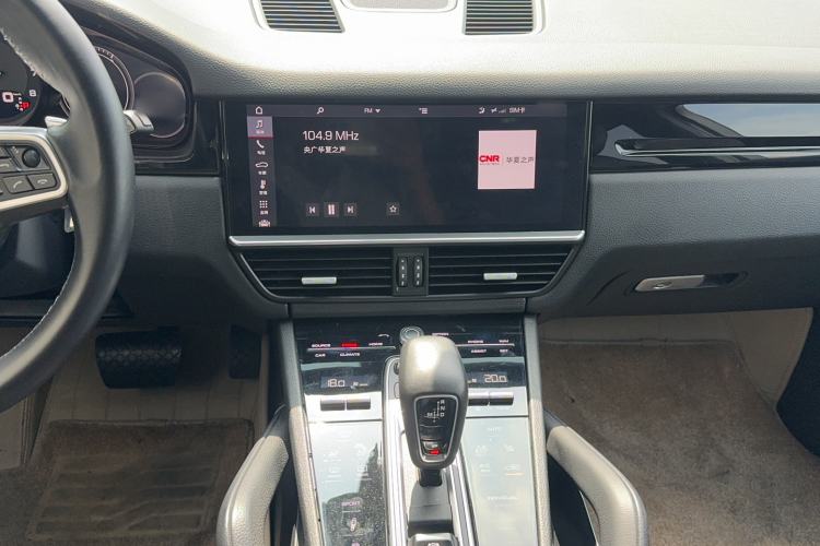 Used Porsche Cayenne 2018 Cayenne 3.0T Audio And AC Panel