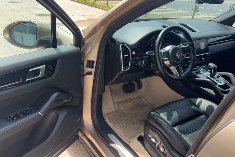 Used Porsche Cayenne 2018 Cayenne 3.0T Driver Seat