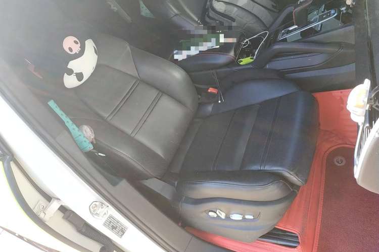 Used Porsche Cayenne 2018 Cayenne 3.0T Right Front Seat