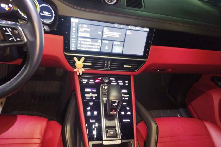 Used Porsche Cayenne 2019 Cayenne 3.0T Audio And AC Panel