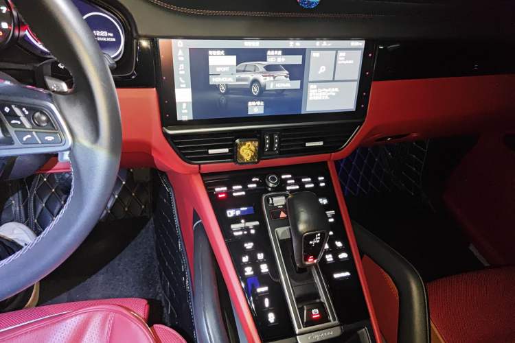 Used Porsche Cayenne 2019 Cayenne 3.0T Audio And AC Panel
