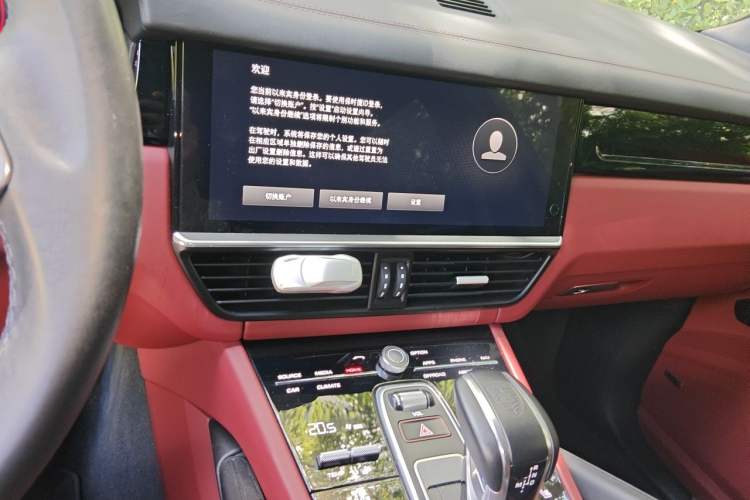 Used Porsche Cayenne 2019 Cayenne 3.0T Audio And AC Panel