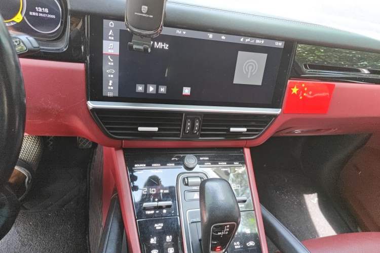 Used Porsche Cayenne  Audio And AC Panel