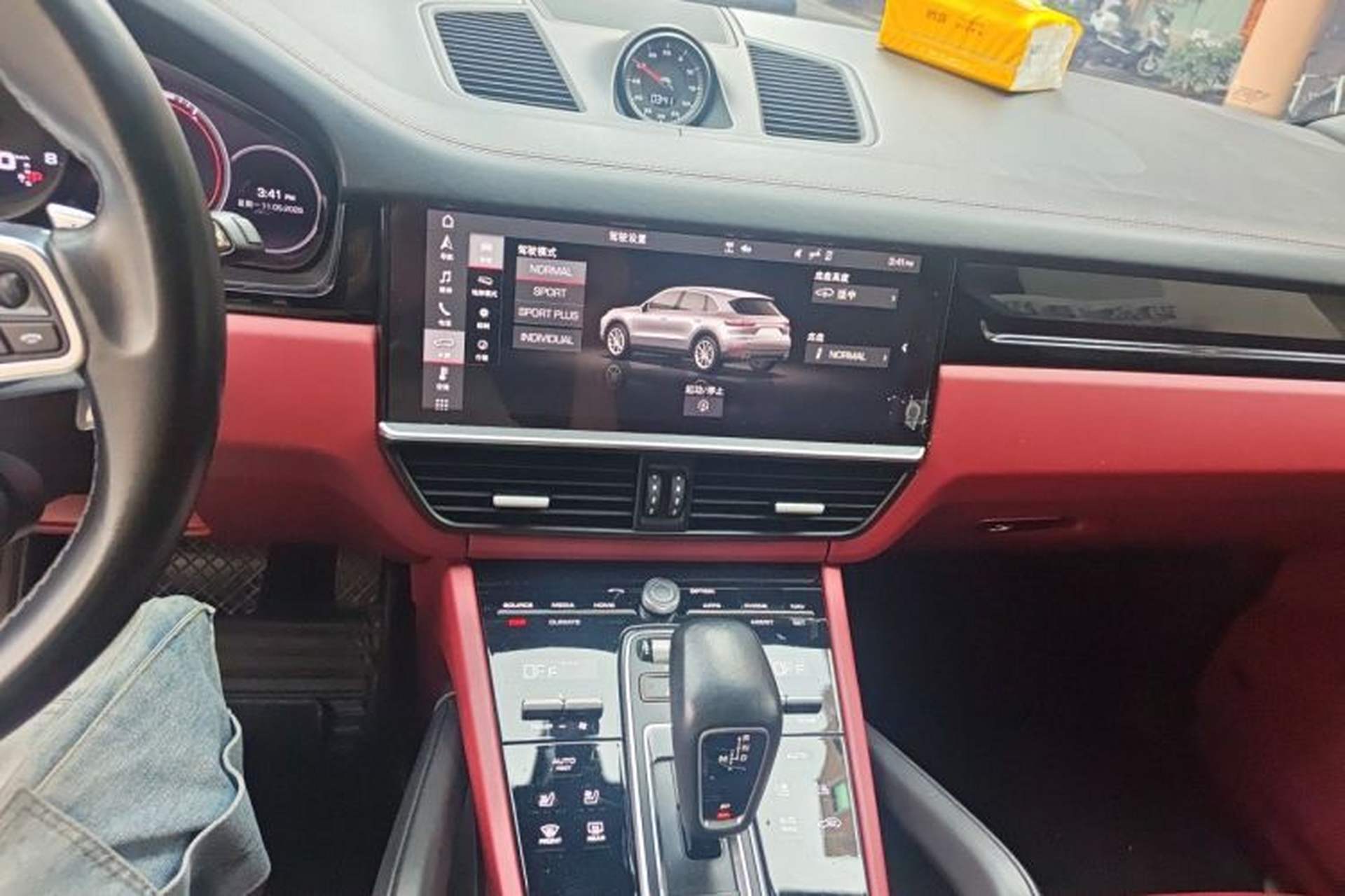 Used Porsche Cayenne 2019 Cayenne 3.0T Audio And AC Panel