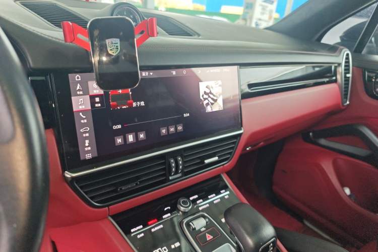 Used Porsche Cayenne 2019 Cayenne 3.0T Audio And AC Panel