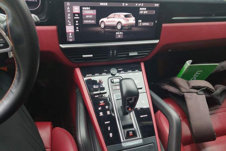 Used Porsche Cayenne 2019 Cayenne 3.0T Audio And AC Panel