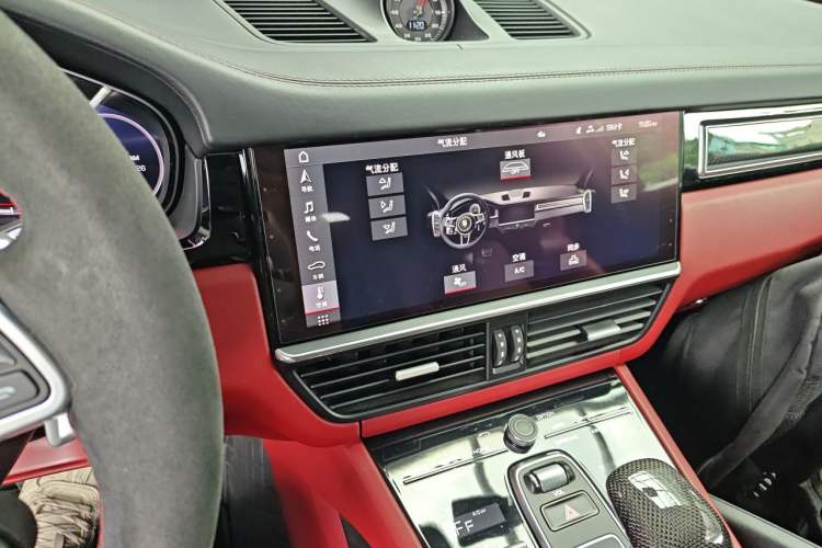 Used Porsche Cayenne 2019 Cayenne 3.0T Audio And AC Panel