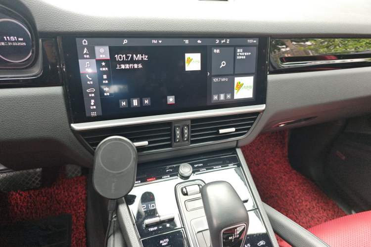 Used Porsche Cayenne 2019 Cayenne 3.0T Audio And AC Panel