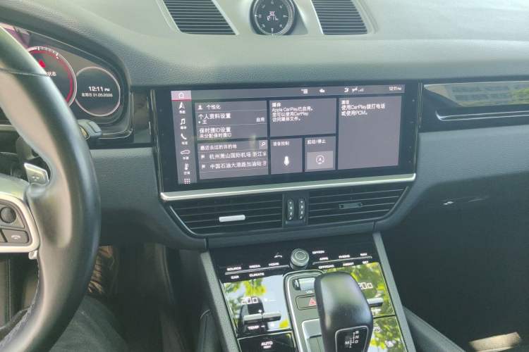 Used Porsche Cayenne 2019 Cayenne 3.0T Audio And AC Panel
