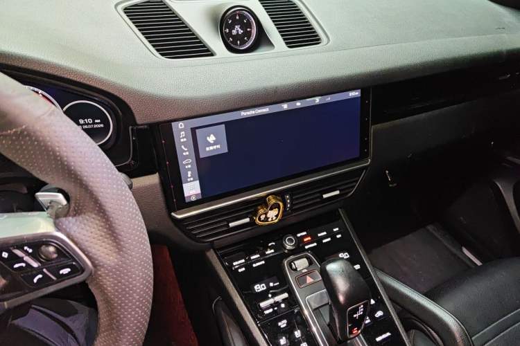 Used Porsche Cayenne 2019 Cayenne 3.0T Audio And AC Panel