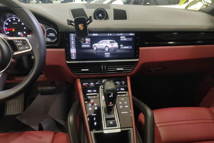 Used Porsche Cayenne 2019 Cayenne 3.0T Audio And AC Panel