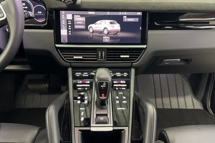 Used Porsche Cayenne 2019 Cayenne 3.0T Audio And AC Panel