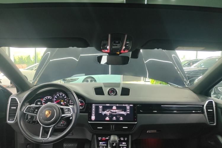 Used Porsche Cayenne 2019 Cayenne Coupé 3.0T Center Console