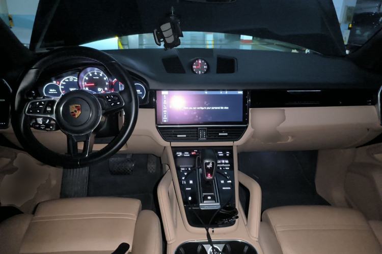 Used Porsche Cayenne 2019 Cayenne 3.0T Center Console