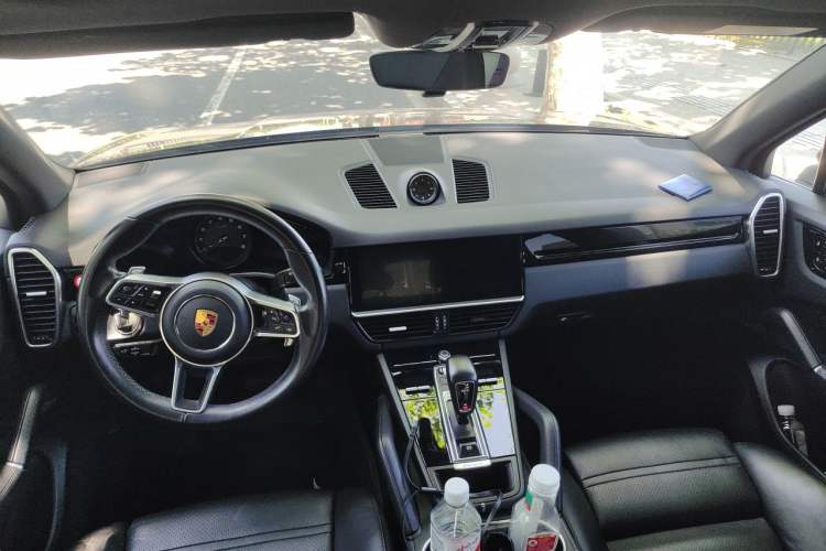 Used Porsche Cayenne 2019 Cayenne 3.0T Center Console