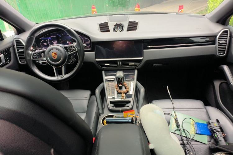Used Porsche Cayenne 2019 Cayenne Coupé 3.0T Center Console