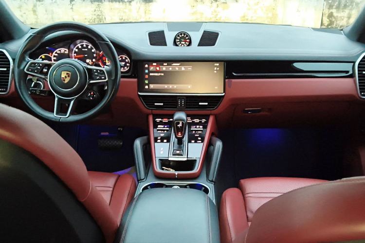 Used Porsche Cayenne 2019 Cayenne Coupé 3.0T Center Console