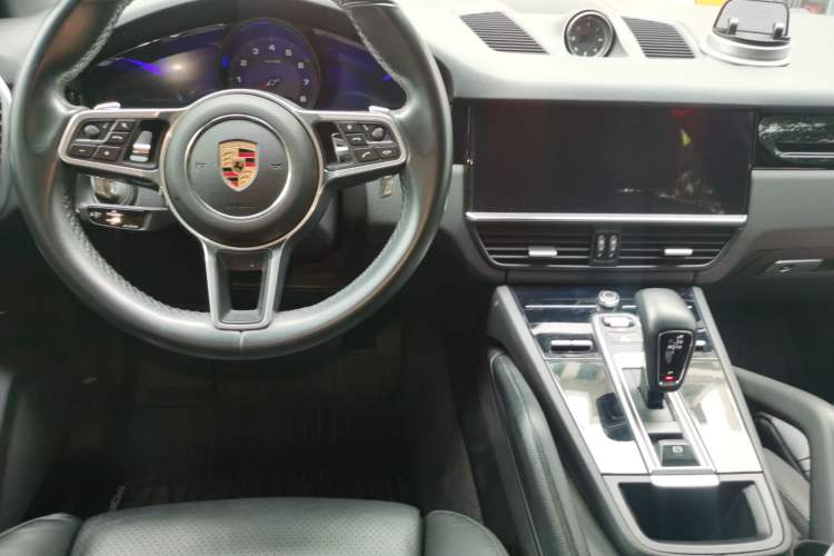 Used Porsche Cayenne 2019 Cayenne 3.0T Center Console