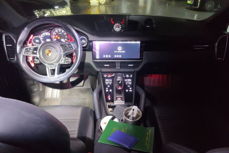 Used Porsche Cayenne 2019 Cayenne Coupé 3.0T Center Console
