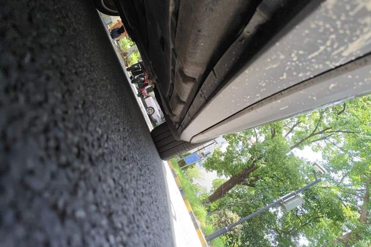 Used Porsche Cayenne  Chassis Front Left