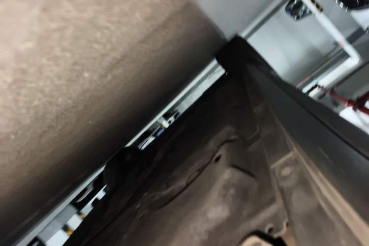 Used Porsche Cayenne 2019 Cayenne 3.0T Chassis Rear Left