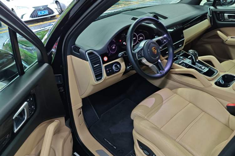 Used Porsche Cayenne 2019 Cayenne 3.0T Driver Seat