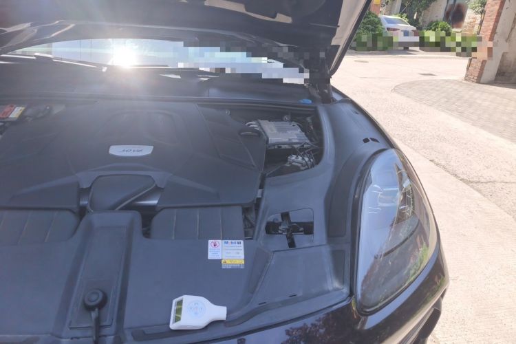 Used Porsche Cayenne 2019 Cayenne 3.0T Engine Bay Left
