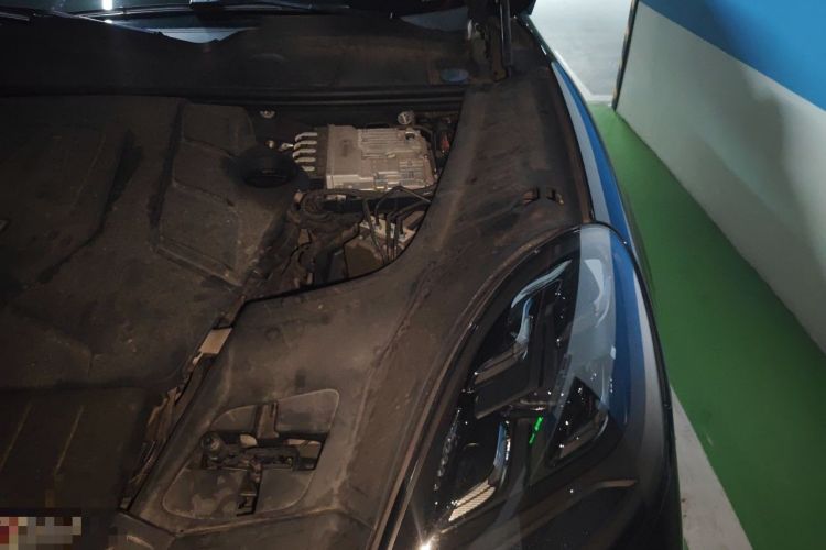 Used Porsche Cayenne 2019 Cayenne 3.0T Engine Bay Left