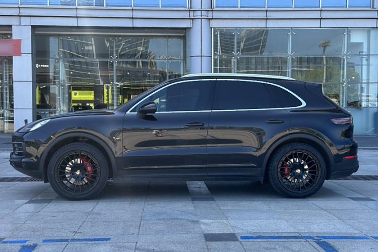 Used Porsche Cayenne 2019 Cayenne 3.0T Exterior 1