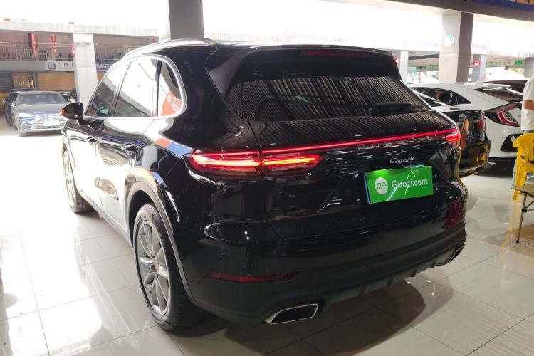 Used Porsche Cayenne 2019 Cayenne 3.0T Exterior 2