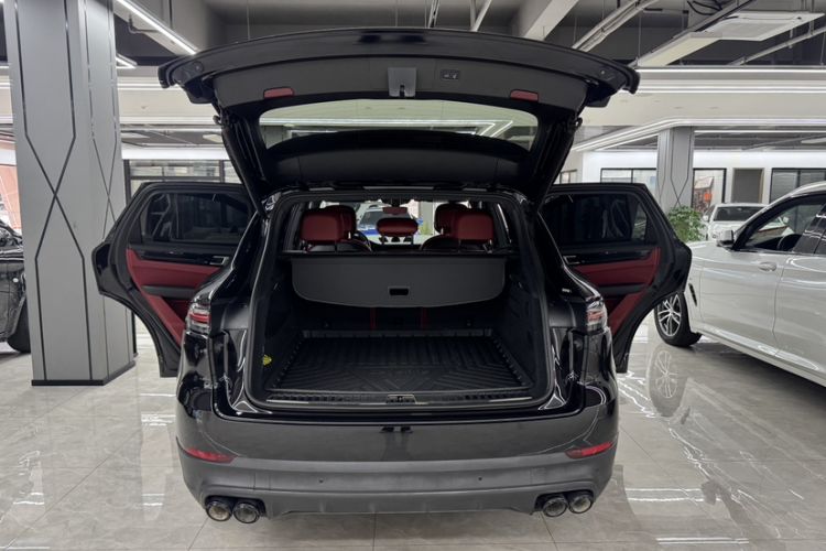 Used Porsche Cayenne 2019 Cayenne 3.0T Exterior 2