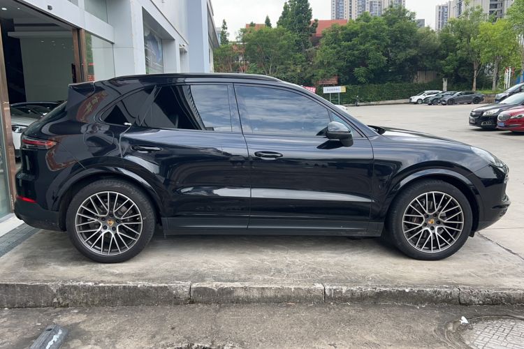 Used Porsche Cayenne 2019 Cayenne 3.0T Exterior 2