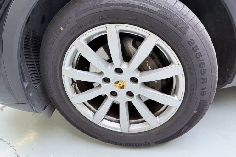 Used Porsche Cayenne 2019 Cayenne 3.0T Exterior 7