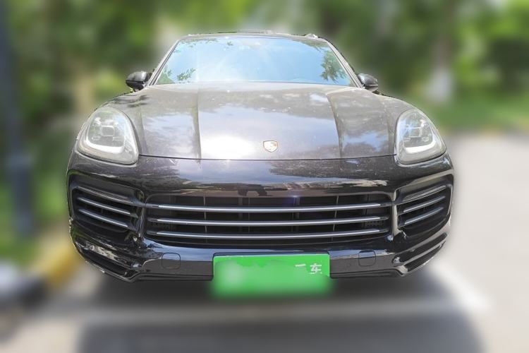 Used Porsche Cayenne  Front