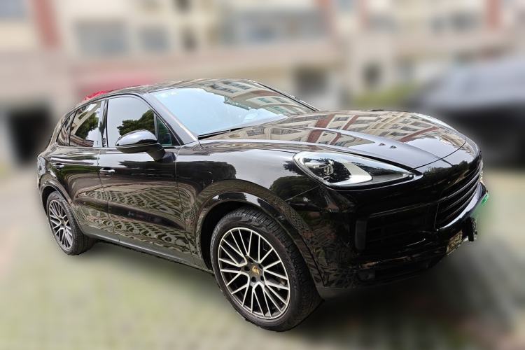 Used Porsche Cayenne 2019 Cayenne 3.0T Front Right 45 Deg